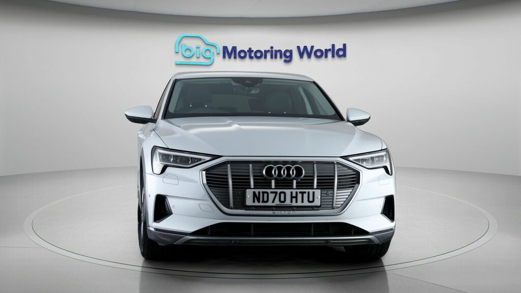 Audi E-tron Technik ND70HTU White #2