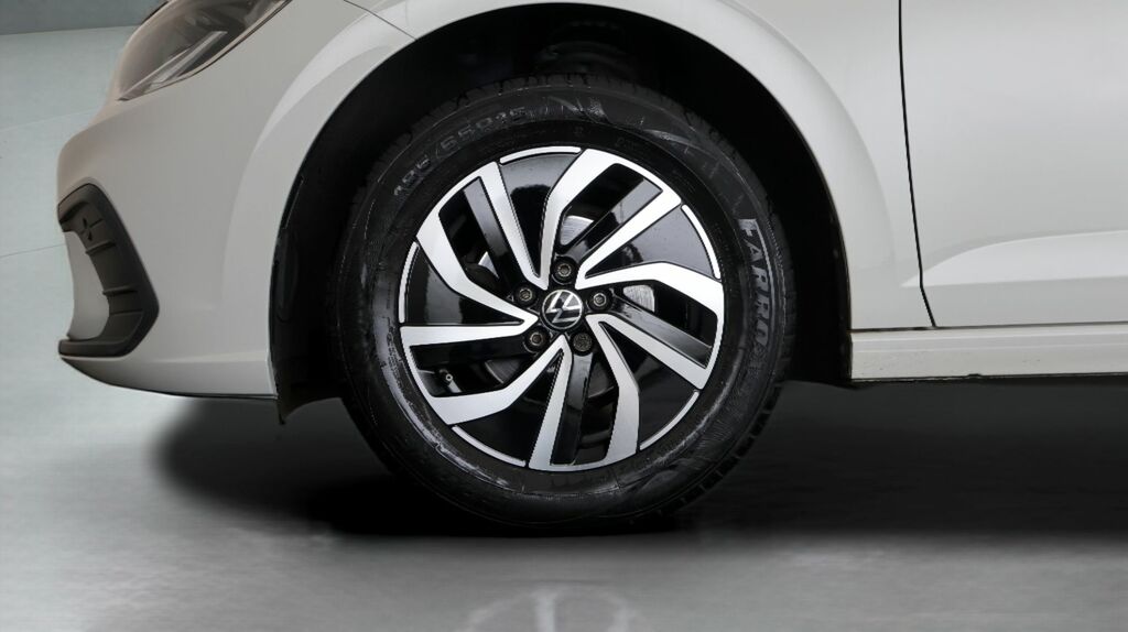 Volkswagen Polo 1.0 Tsi 115Ps R-line Dsg 17 Bergamo Alloys Silver #17