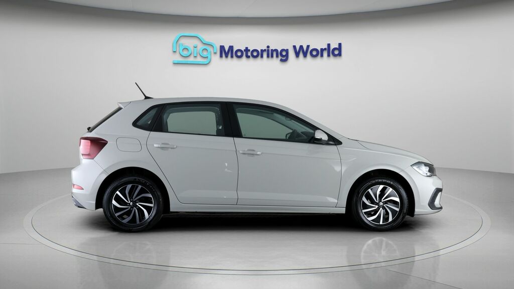Volkswagen Polo 1.0 Tsi 115Ps R-line Dsg 17 Bergamo Alloys Silver #8