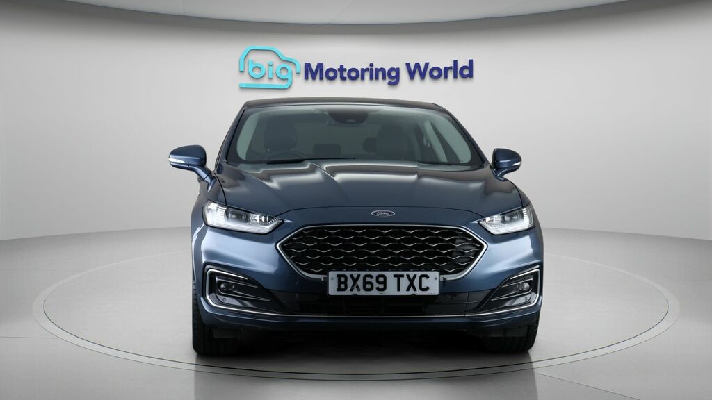 Ford Mondeo Vignale Blue #2