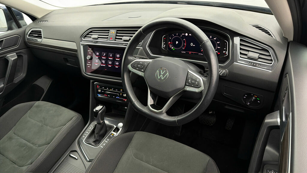 Volkswagen Tiguan Allspace Elegance Blue