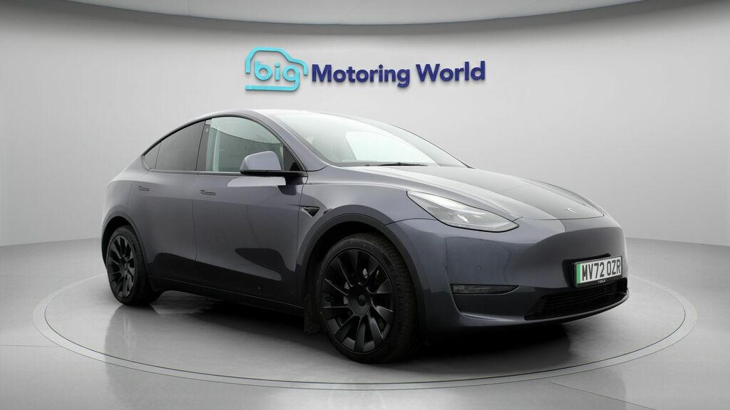 Tesla Model Y Long Range Grey