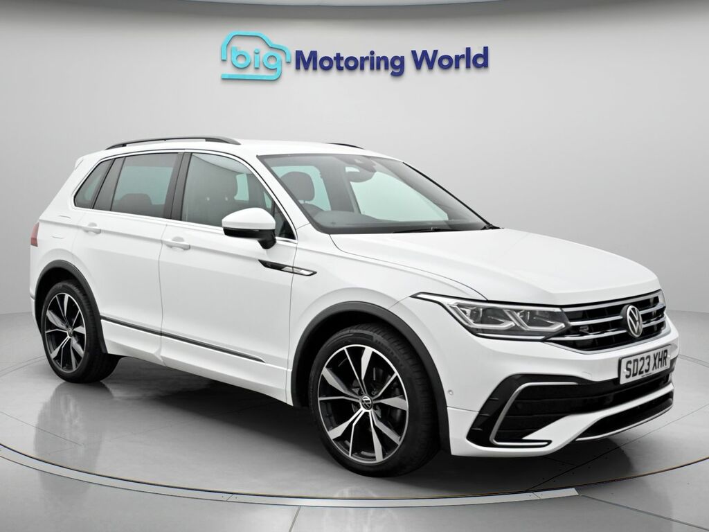 Volkswagen Tiguan 2.0 Tdi R-line Suv Dsg Euro 6 Ss 15 Black #1