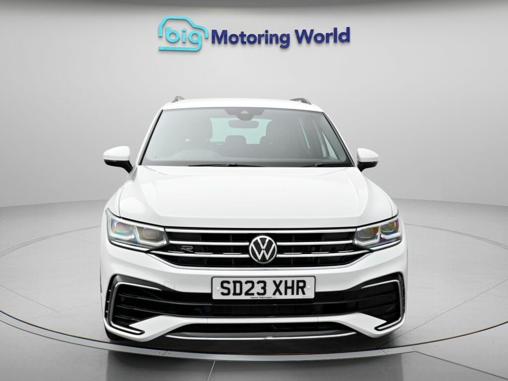 Volkswagen Tiguan 2.0 Tdi R-line Suv Dsg Euro 6 Ss 15 Black #2