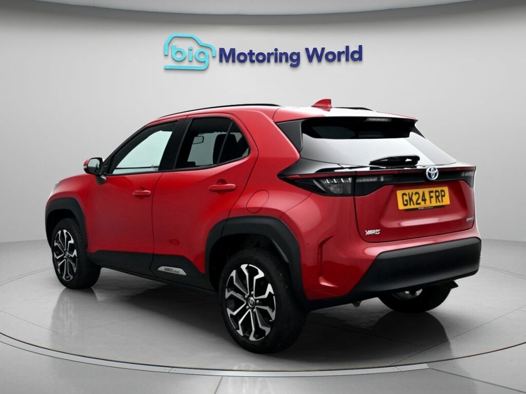 Toyota Yaris Cross Design Red #5
