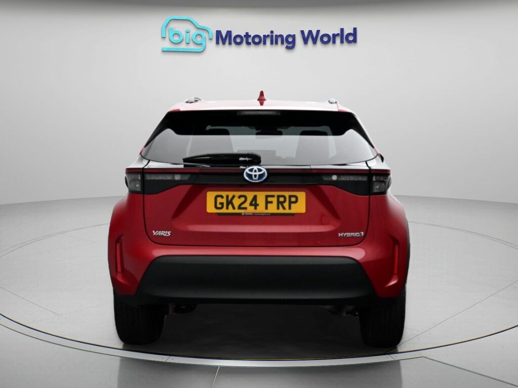 Toyota Yaris Cross Design Red #6