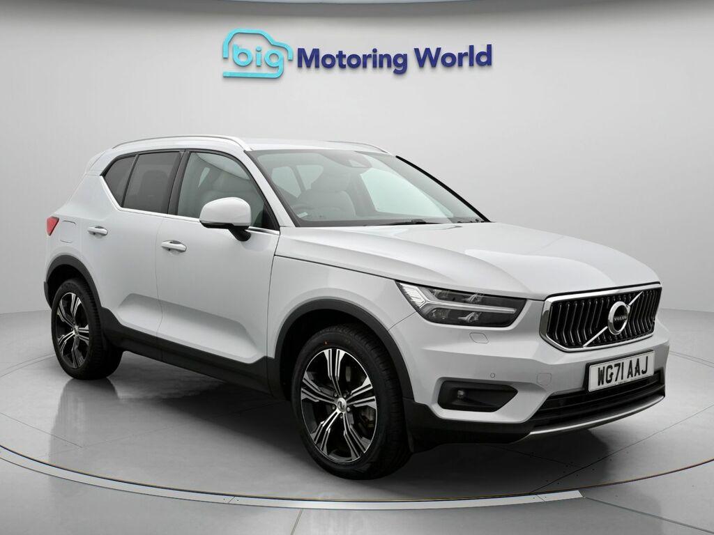 Volvo XC40 Ultimate Bright Silver