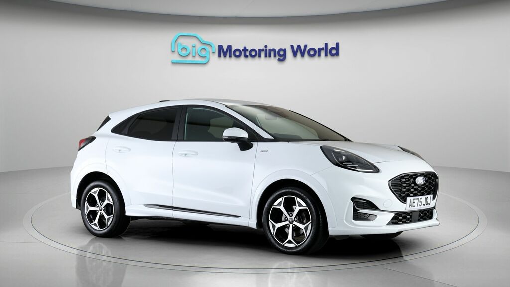 Ford Puma St-line White