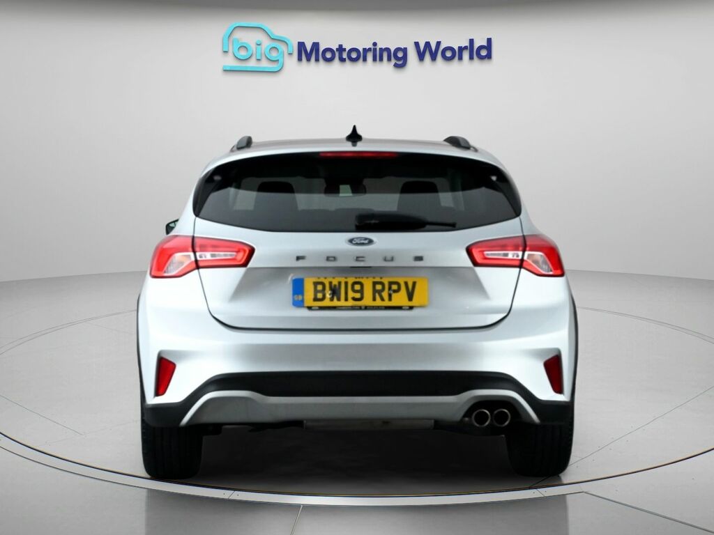 Ford Focus Active Silver #6