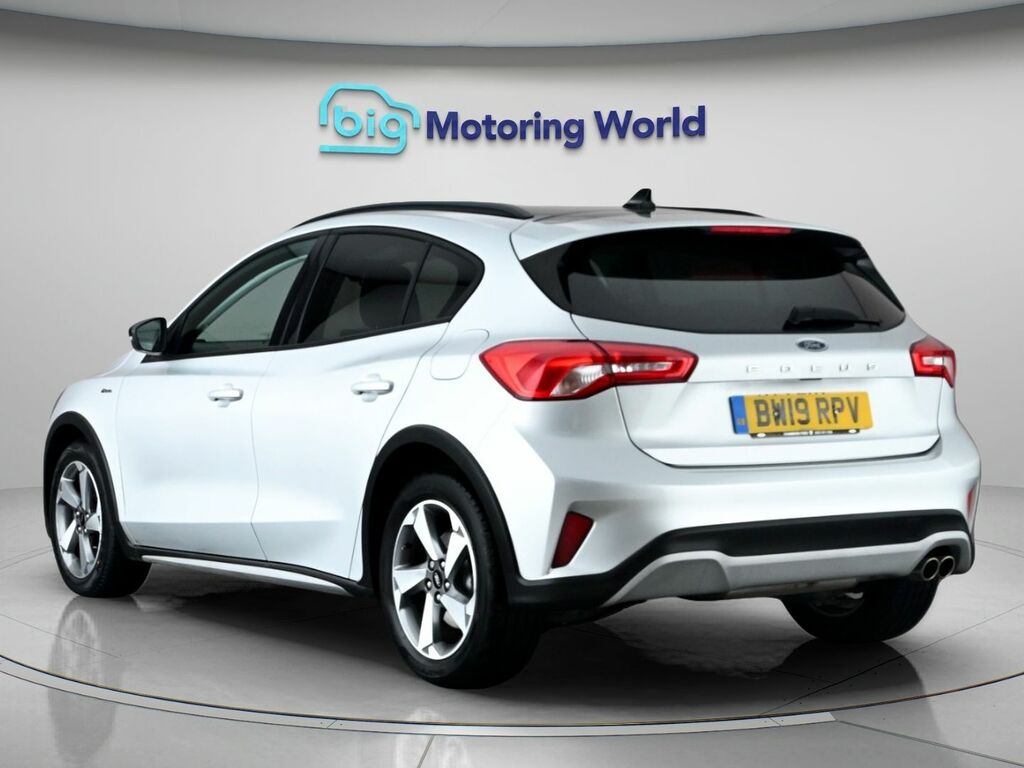 Ford Focus Active Silver #5