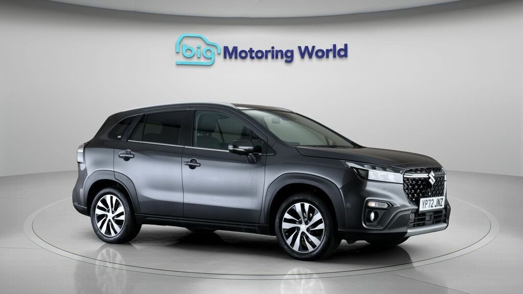 Suzuki S Cross Ultra Grey