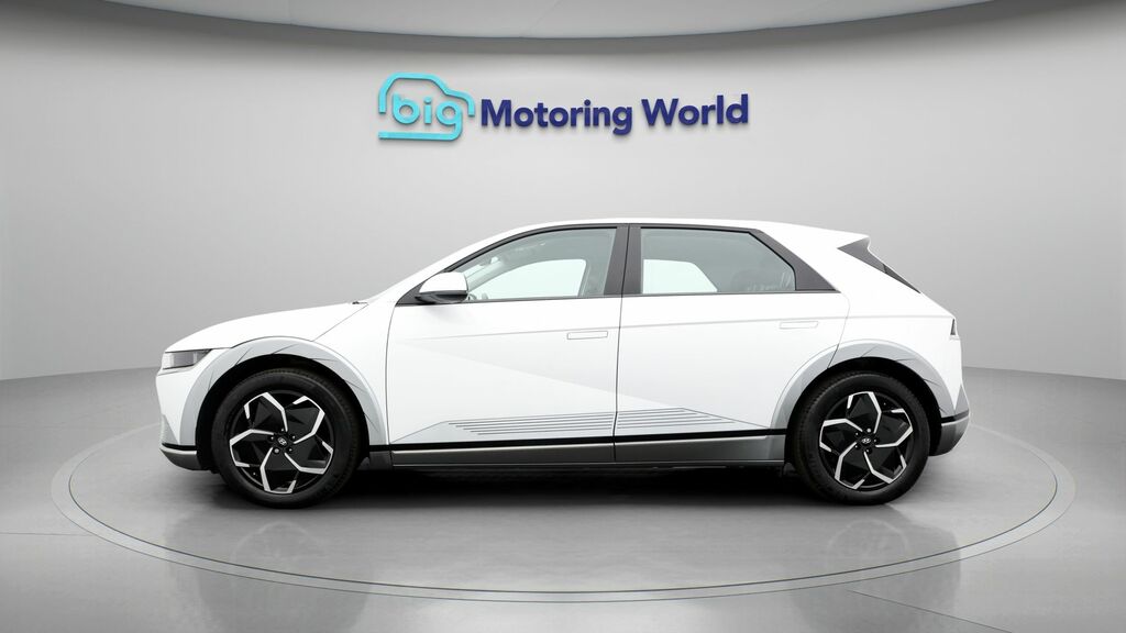 Hyundai Ioniq 5 Premium White #4