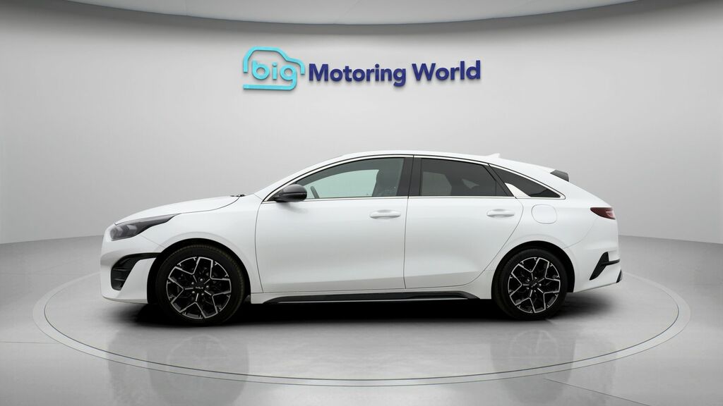 Kia Proceed Gt-line BC23JPJ White #4
