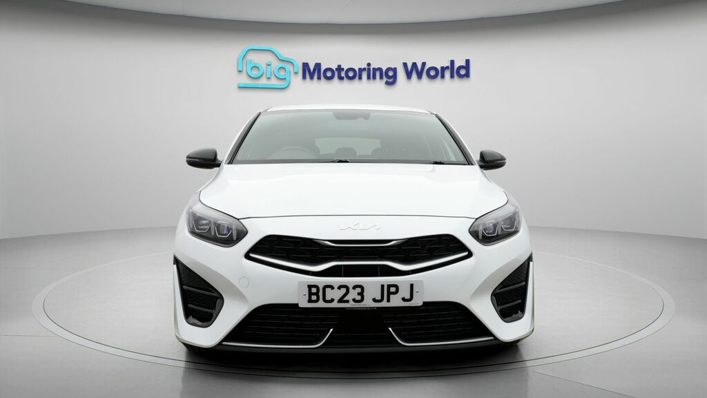 Kia Proceed Gt-line BC23JPJ White #2