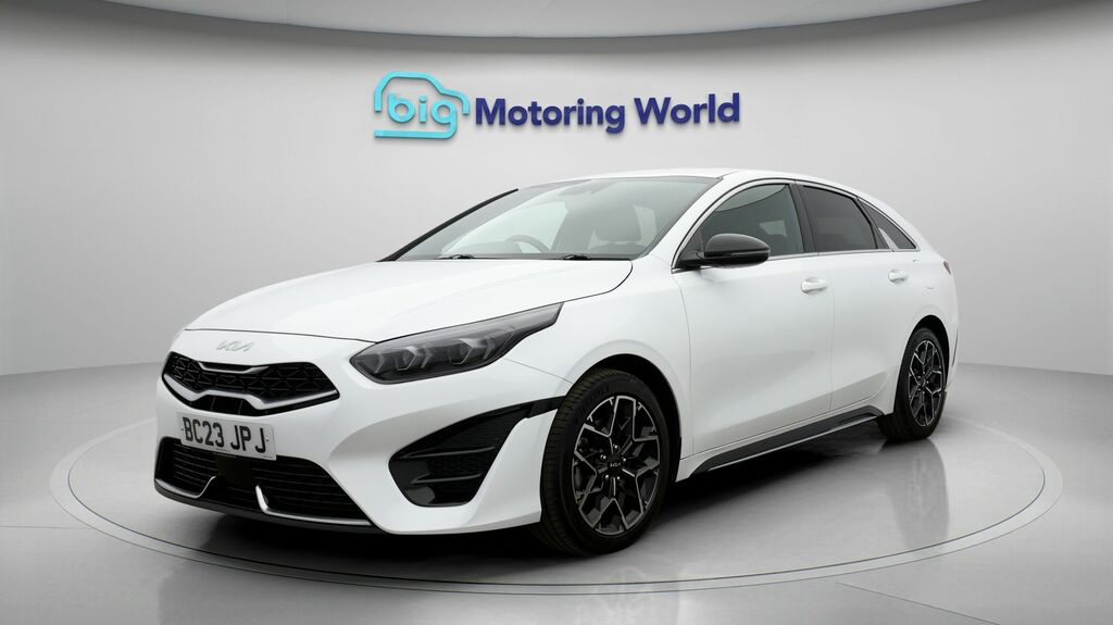 Kia Proceed Gt-line BC23JPJ White #3