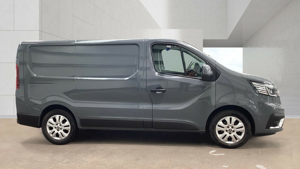 Renault Trafic Sl28 Blue Dci 130 Sport Swb Low Roof Grey