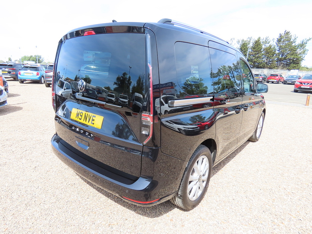 Volkswagen Caddy Life 2.0 Tdi Life Mpv Dsg Euro 6 Ss 122 Black #4