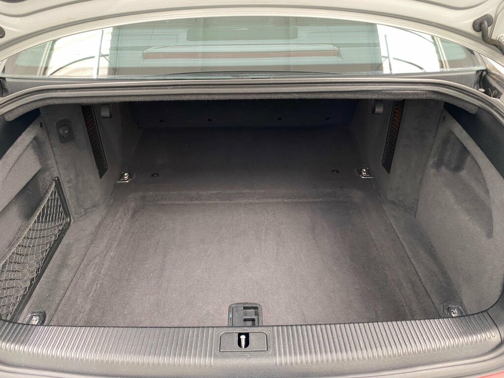 Audi A8 2009 58 4.2 Grey #17