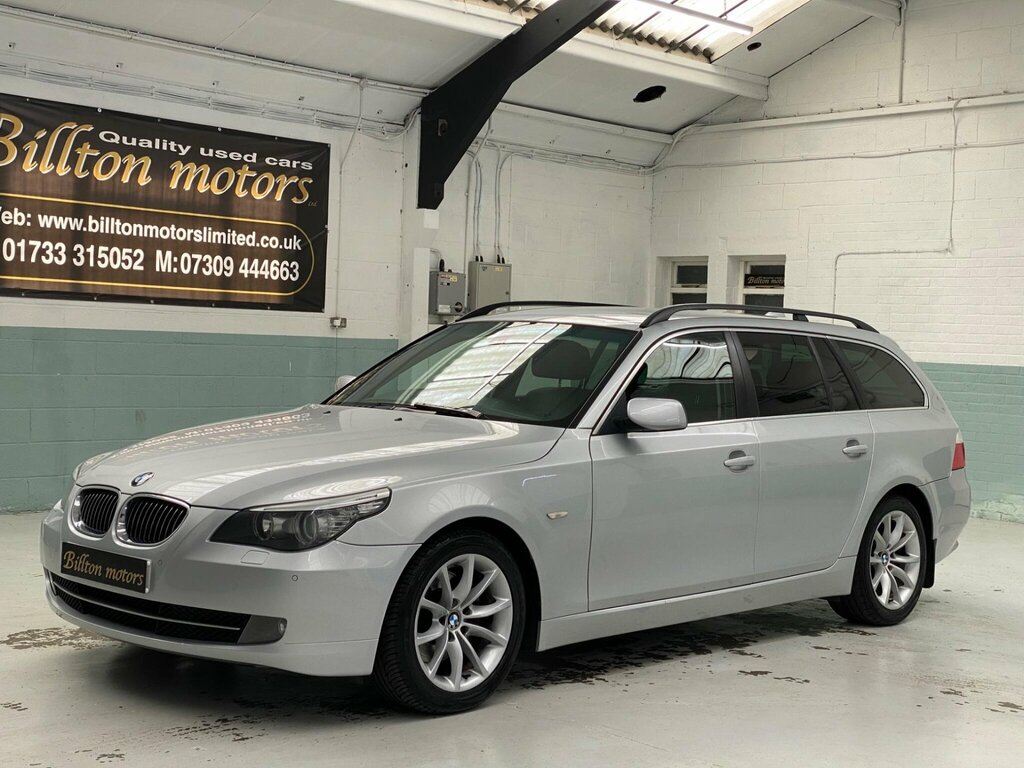 BMW 5 Series 3.0 525D Se Touring Steptronic Euro 4 Silver #2