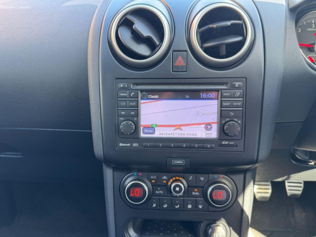 Nissan Qashqai 1.6 N-tec 2Wd Grey #26