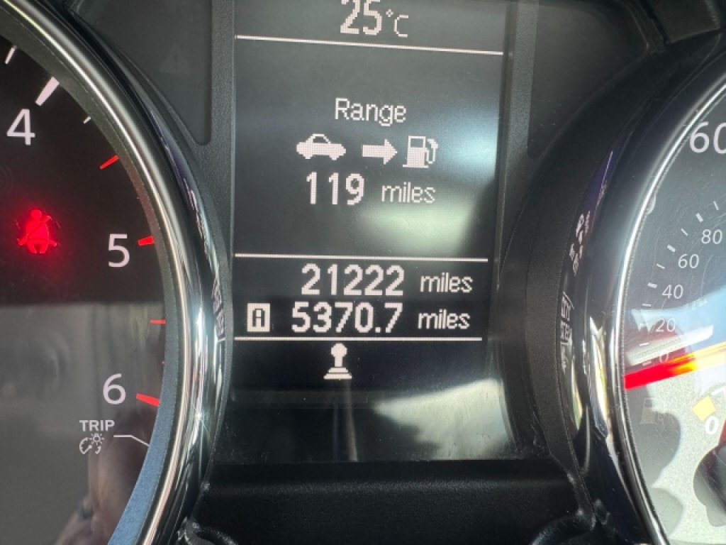 Nissan Qashqai 1.6 N-tec 2Wd Grey #27