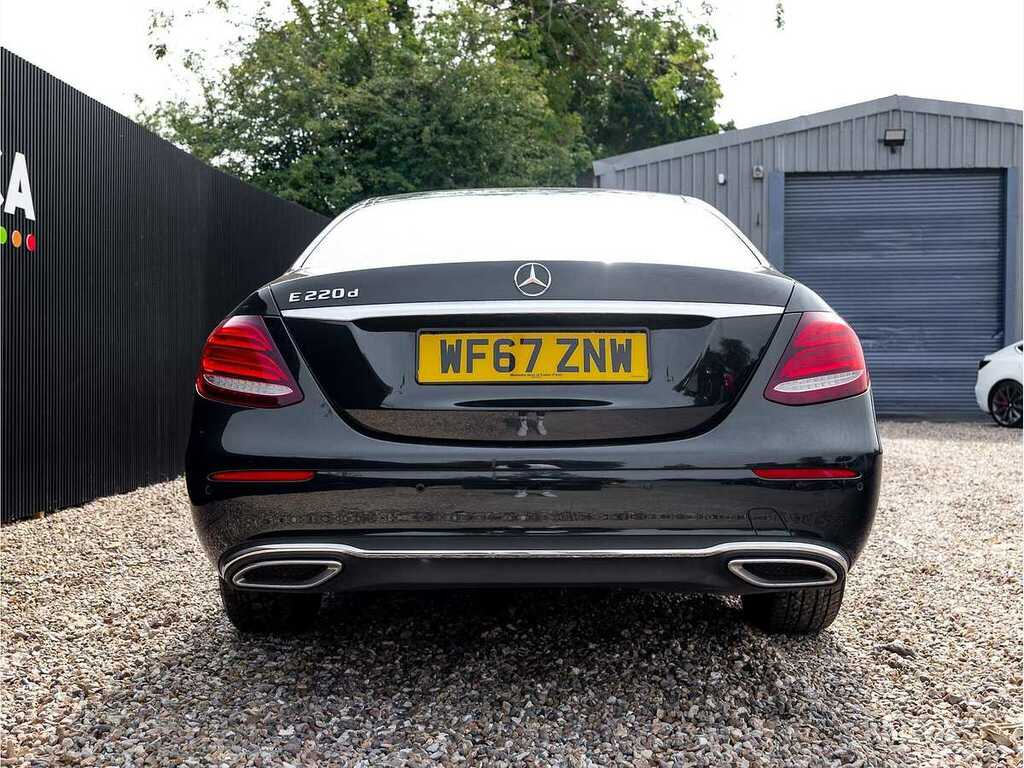 Mercedes-Benz E Class 220 D Se WF67ZNW Green #5