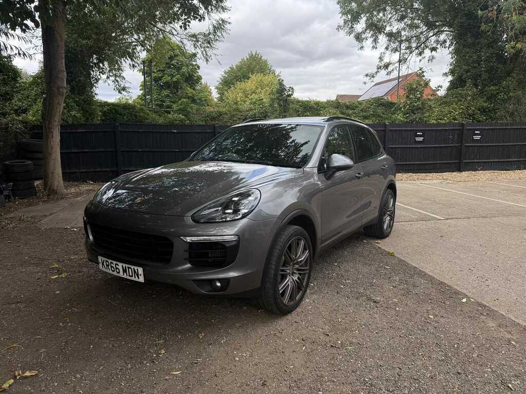 Porsche Cayenne S Grey