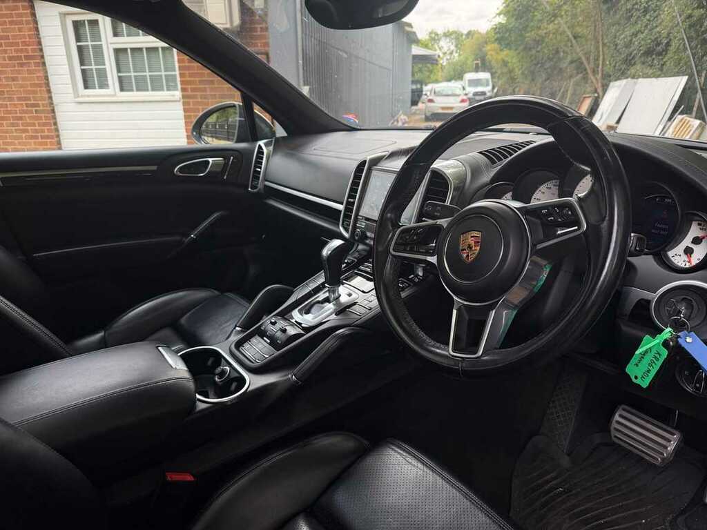 Porsche Cayenne S Grey #2