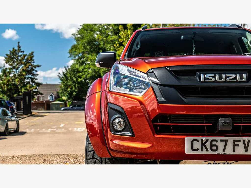 Isuzu D-Max At35 Red #4