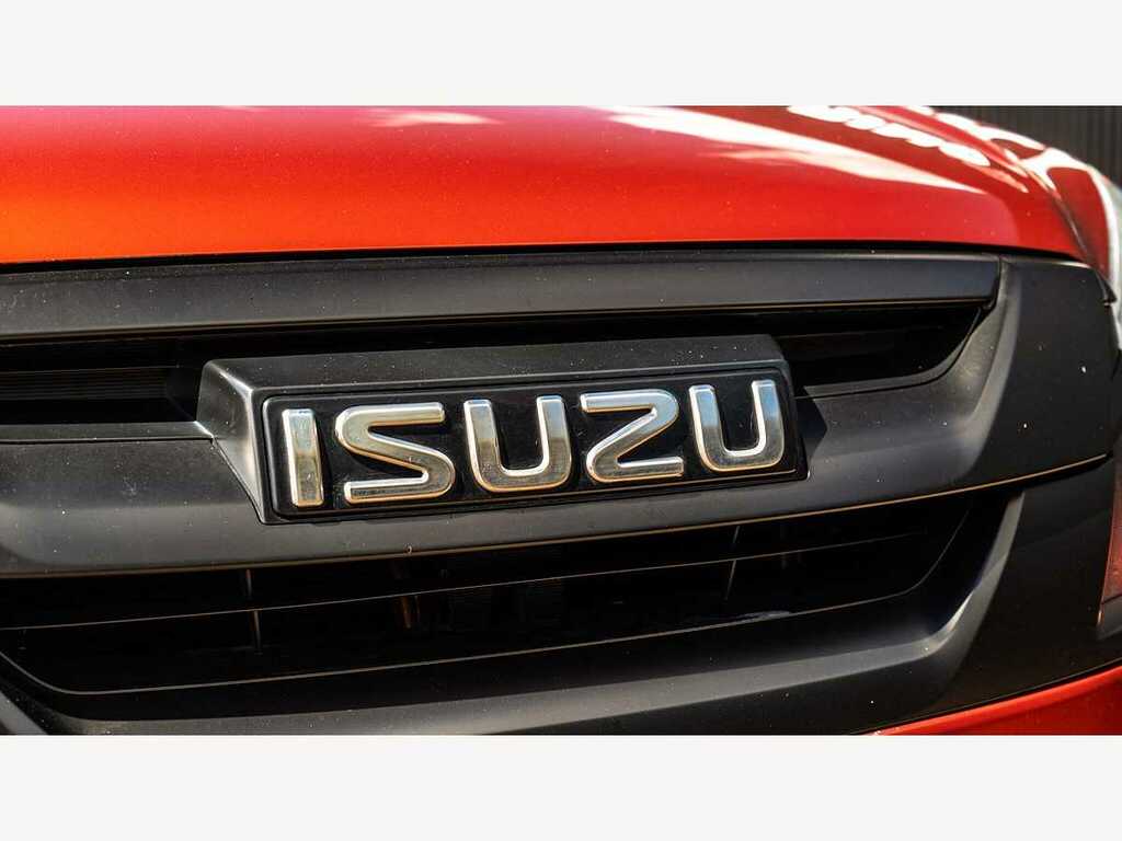 Isuzu D-Max At35 Red #3