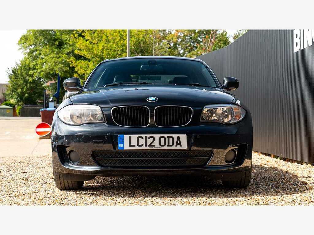 BMW 1 Series Exclusive Edition Black #2