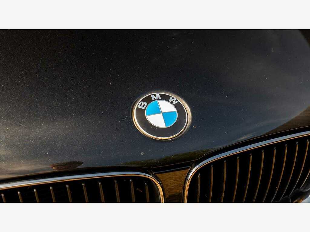 BMW 1 Series Exclusive Edition Black #5