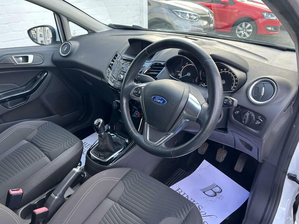 Ford Fiesta 1.25 Zetec Euro 6 EA16DZY White #3