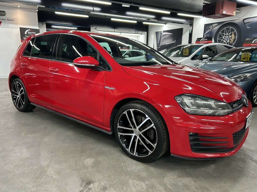 Volkswagen Golf Hatchback 2.0 Tdi Bluemotion Tech Gtd 201564 NG64OZF Red
