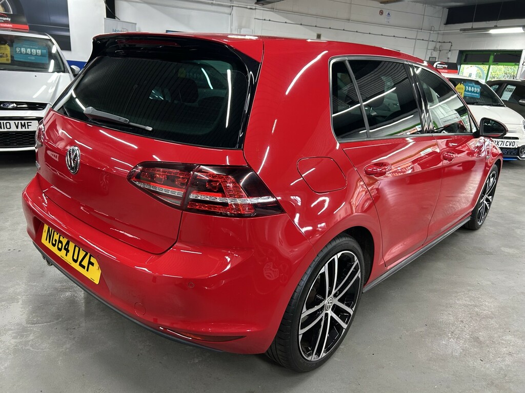 Volkswagen Golf Hatchback 2.0 Tdi Bluemotion Tech Gtd 201564 NG64OZF Red #2