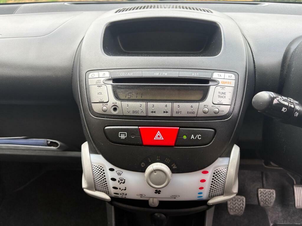 Peugeot 107 Urban Blue #13