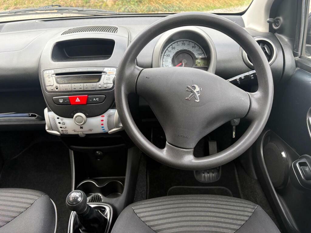 Peugeot 107 Urban Blue #11