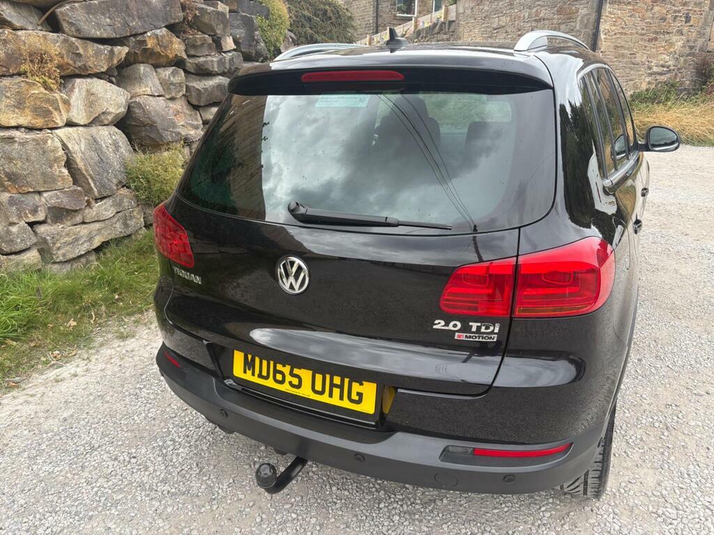 Volkswagen Tiguan 2.0 Tdi Bluemotion Tech Match Edition 4Wd Euro 6 Black #4