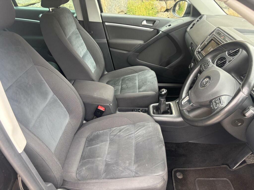 Volkswagen Tiguan 2.0 Tdi Bluemotion Tech Match Edition 4Wd Euro 6 Black #6