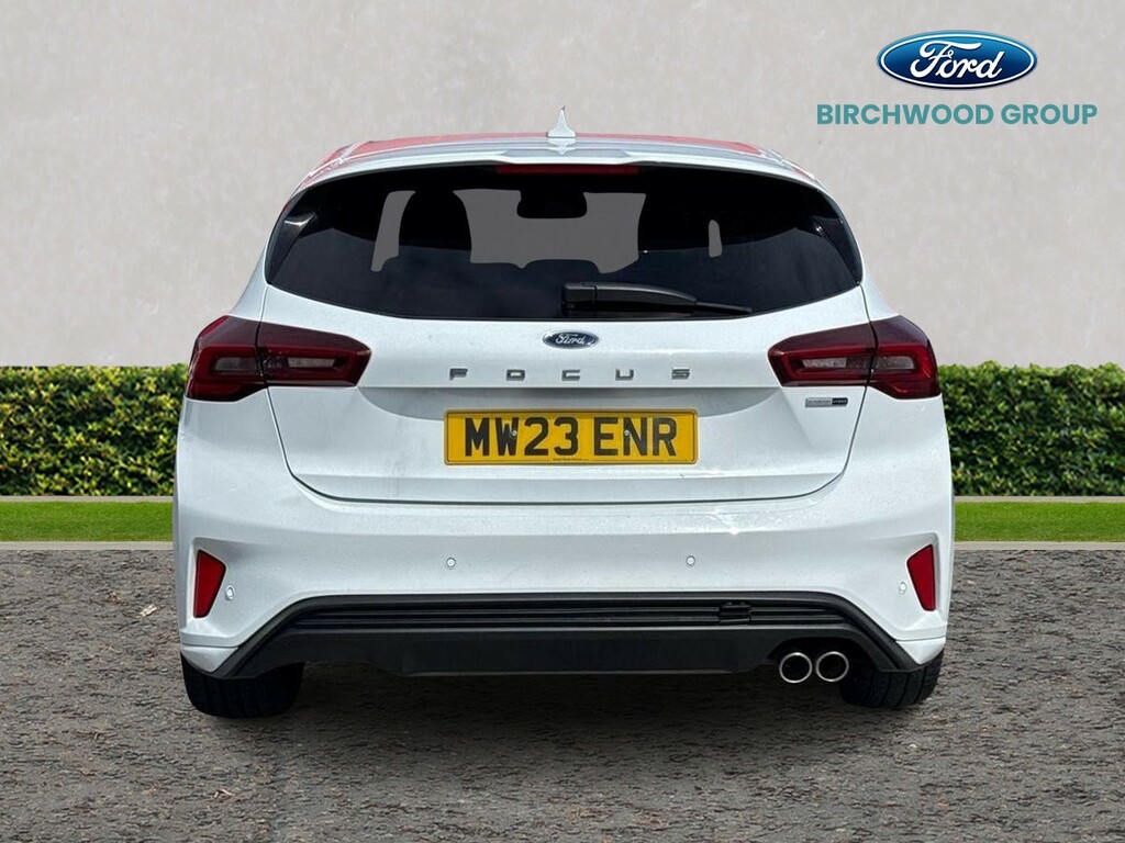 Ford Focus 1.0 Ecoboost Hybrid Mhev 155 St-line Vignale MW23ENR White #4