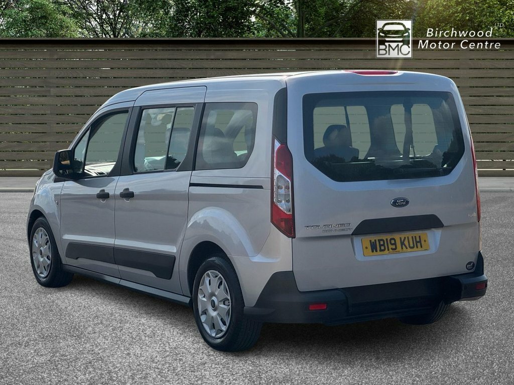 Ford Grand Tourneo Connect 1.5L Zetec Silver #5