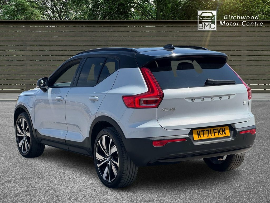 Volvo XC40 1.5L R-design Pro KT71FKN Silver #5