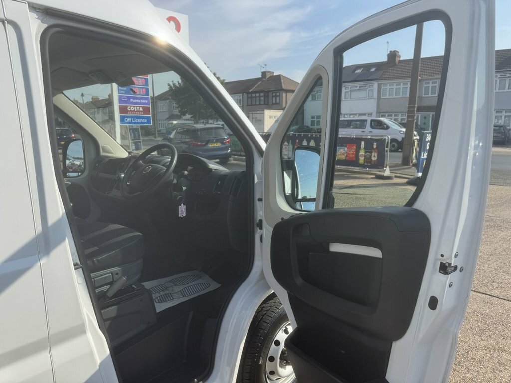 Fiat Ducato 2.2L Business Pro White #17