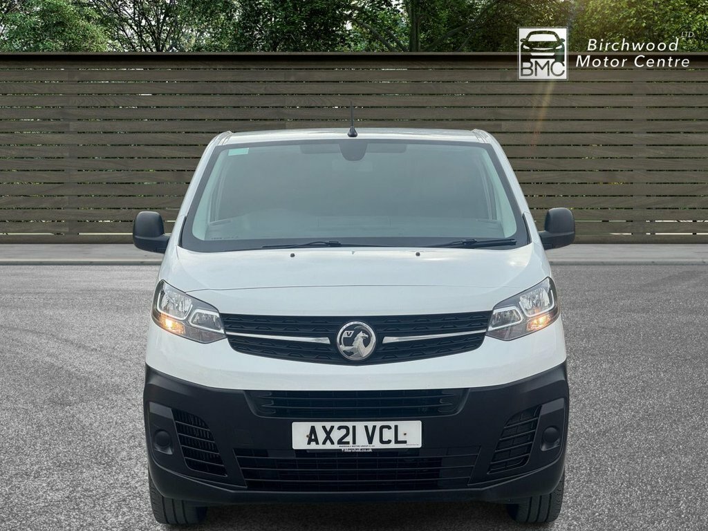 Vauxhall Vivaro 1.5L Sportive AX21VCL White #2