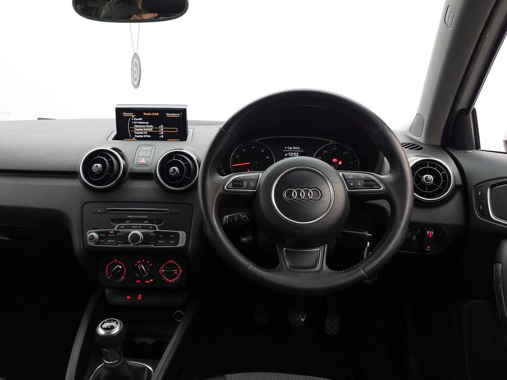 Audi A1 Sport White #3