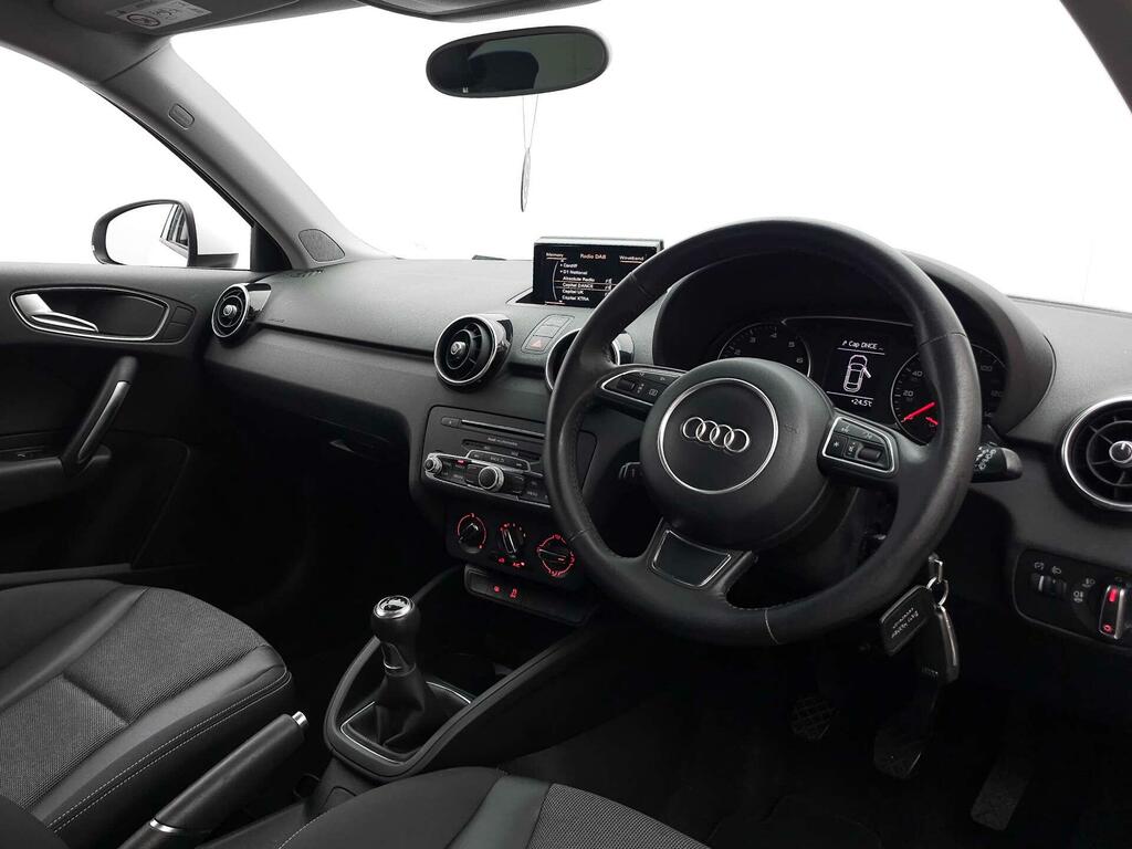 Audi A1 Sport White #6