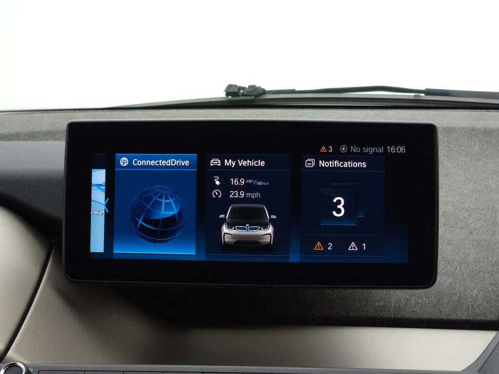 BMW i3 125Kw 42Kwh Suite Interior World Blue #25