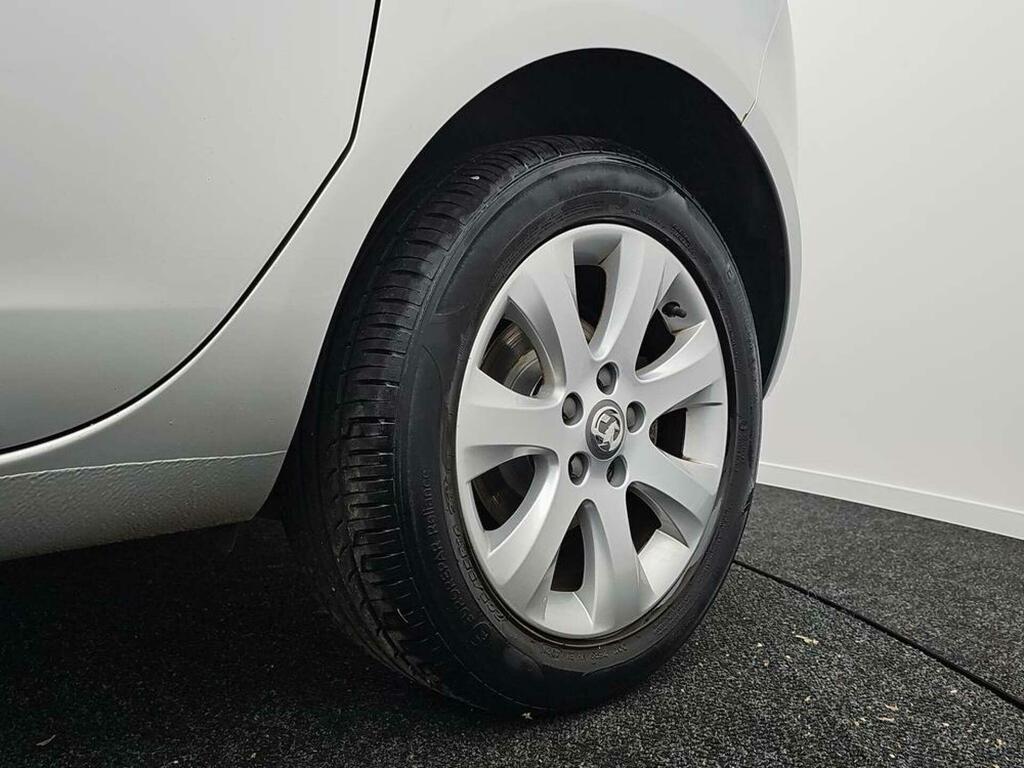 Vauxhall Meriva Mpv 1.4I Life Euro 6 201717 White #19