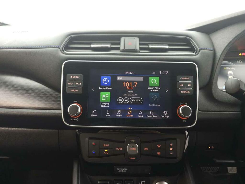 Nissan Leaf Tekna Black #5