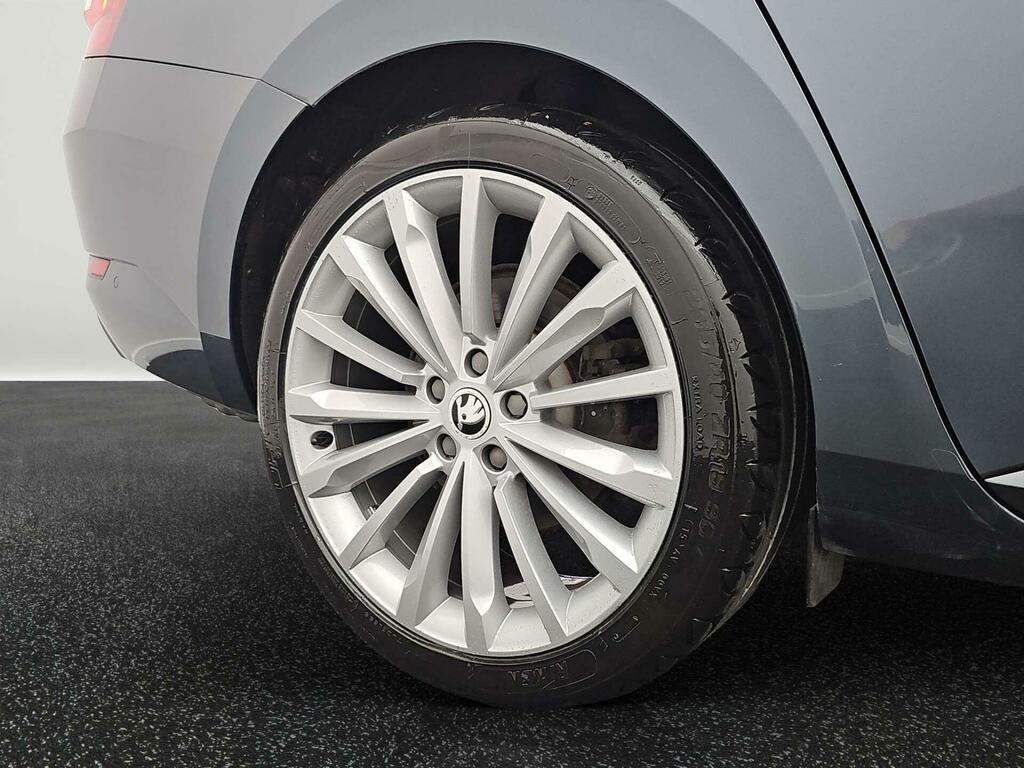 Skoda Superb 1.4 S Tsi 5D-2 Owner Car-bluetooth-alloy Wheels-ai White #23